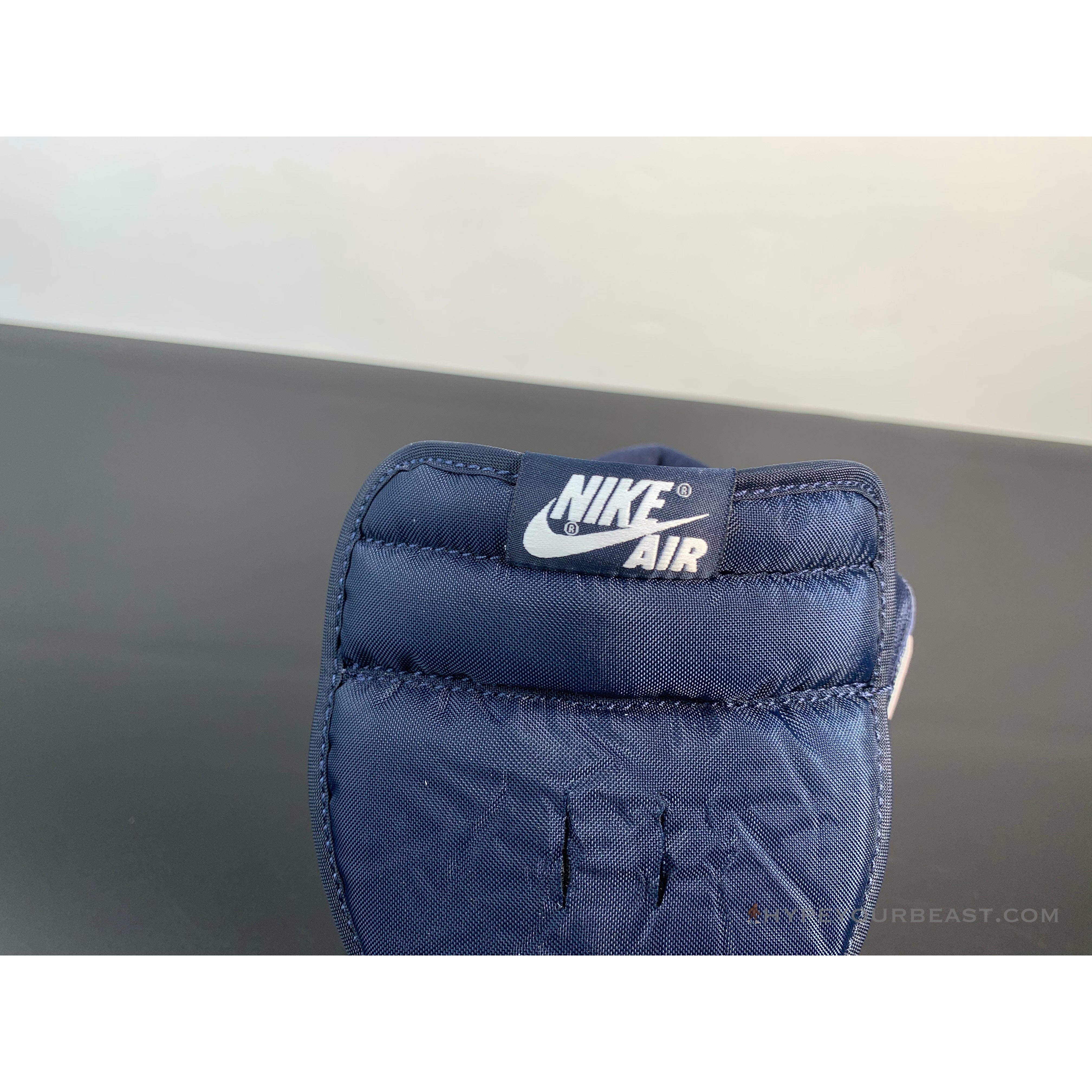 Air Jordan 1 Retro High 'Atmosphere'