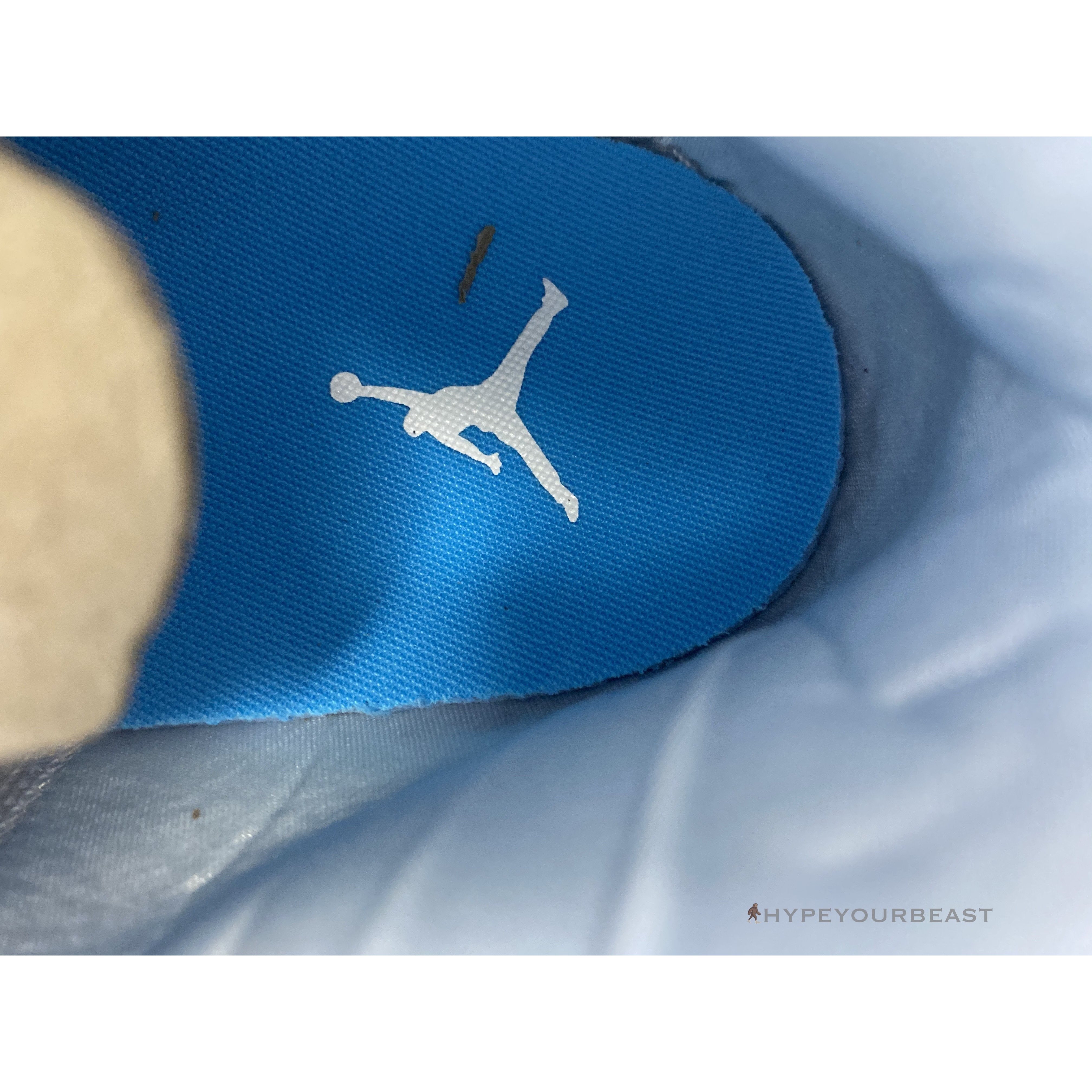 Air Jordan 1 Mid Sail Light Blue