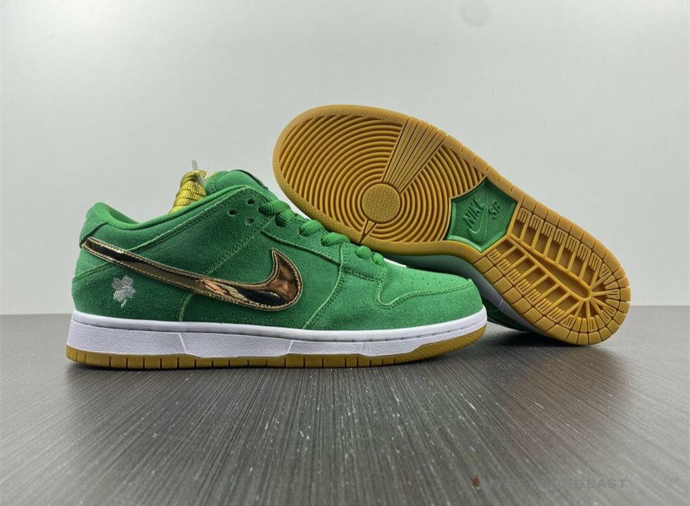 Nike Dunk Low 'Lucky Green'