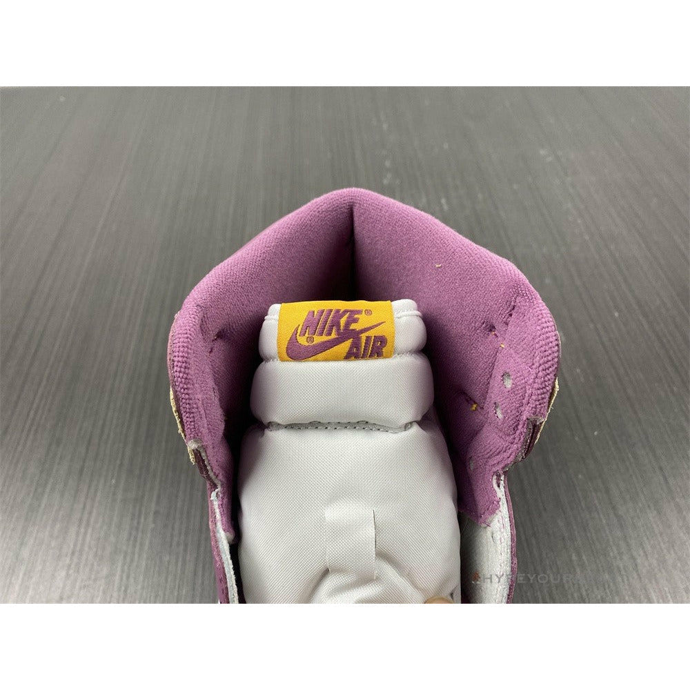 Air Jordan 1 High OG 'Brotherhood'