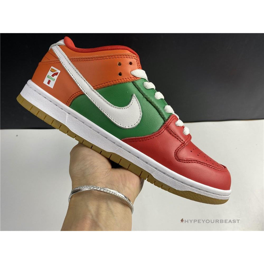 Nike SB Dunk Low 7-Eleven