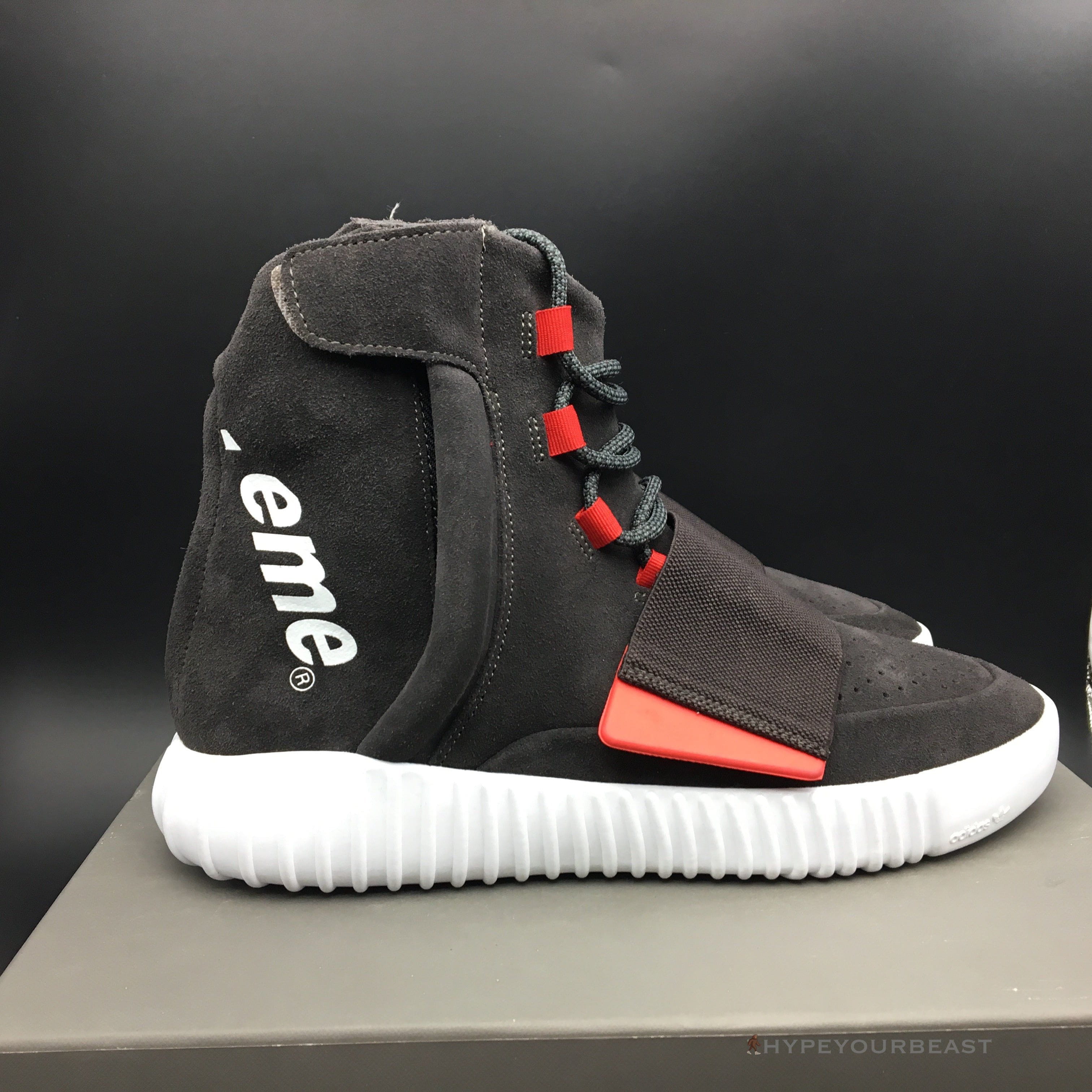 Yeezy Boost 750 Black / White / Supreme