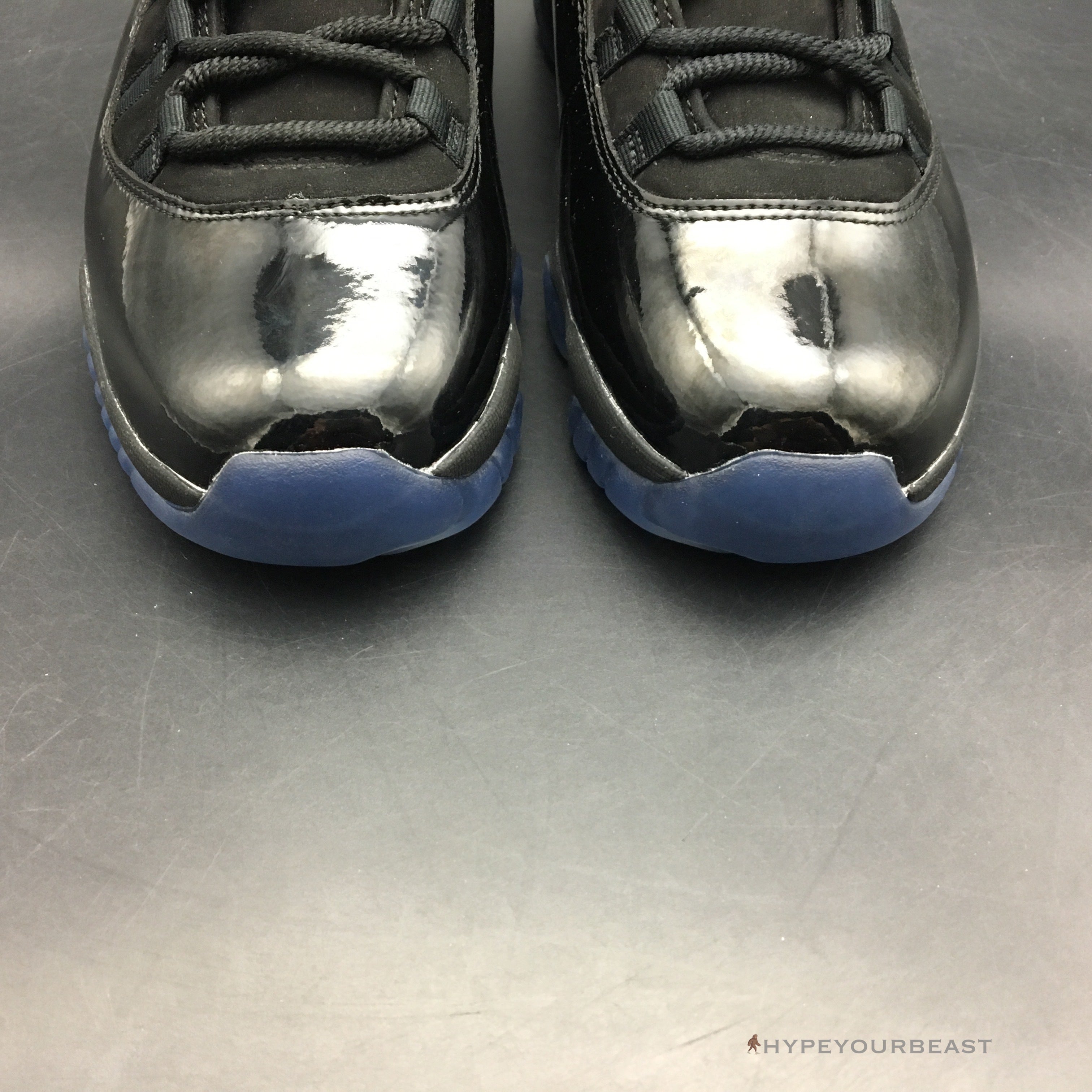 Air Jordan 11 'Prom Night'