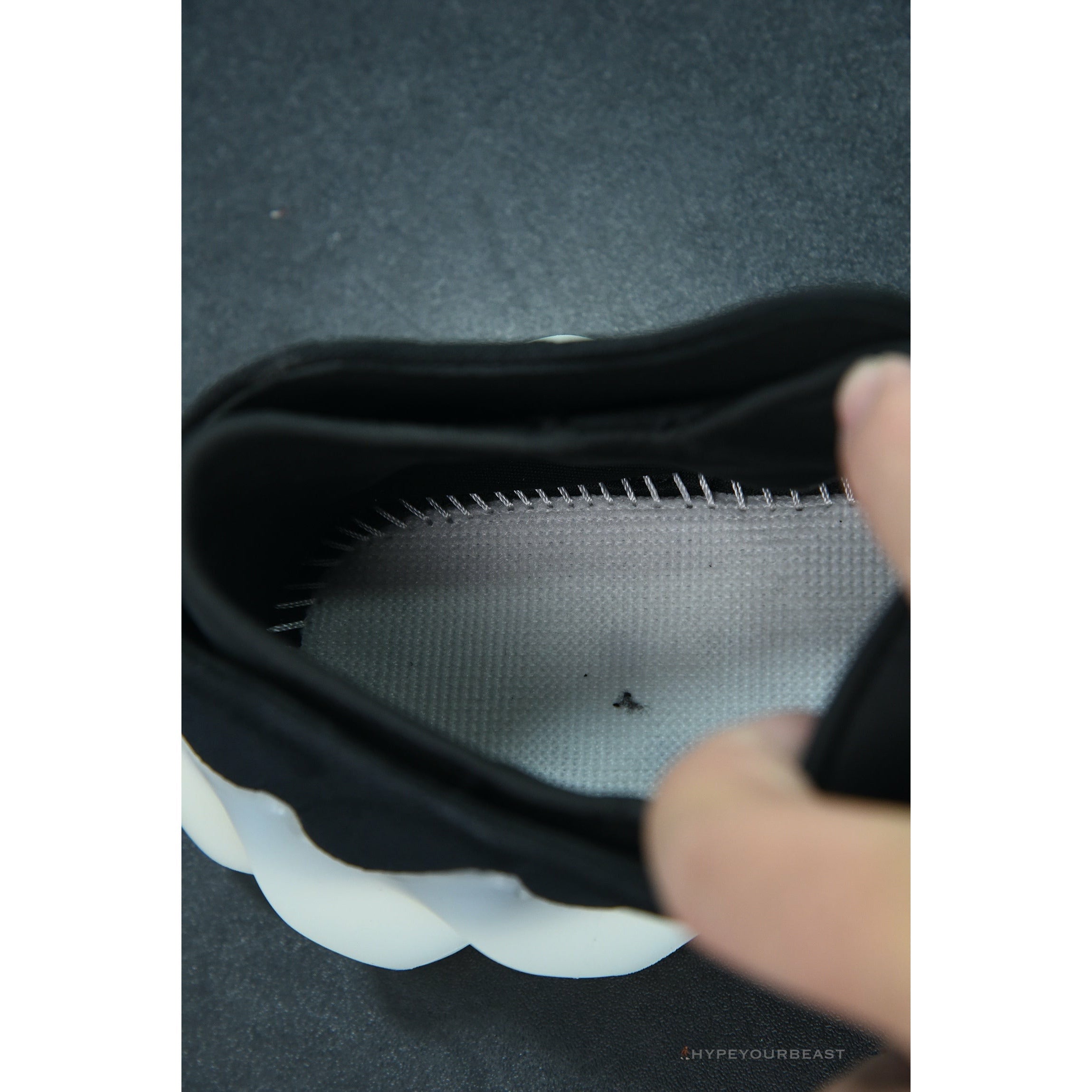 Adidas Yeezy Boost 400 Black/White