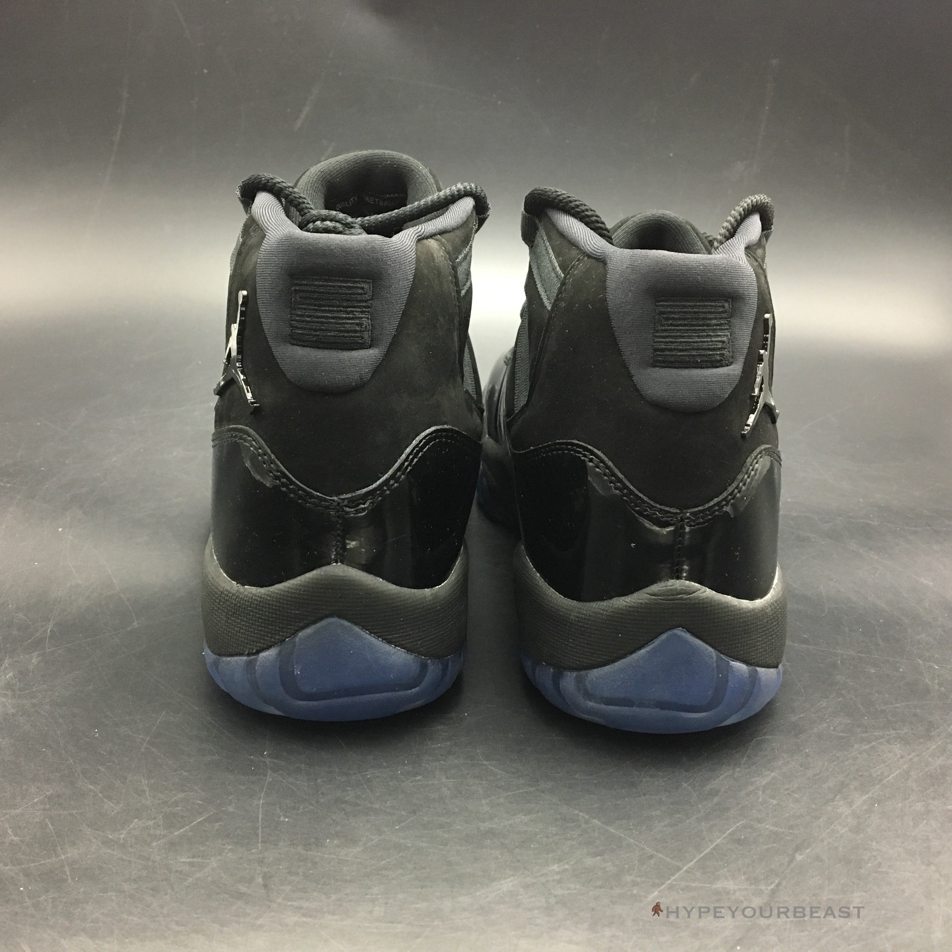 Air Jordan 11 'Prom Night'