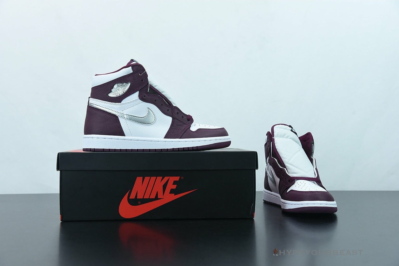 Air Jordan.1 Retro High OG Bordeaux
