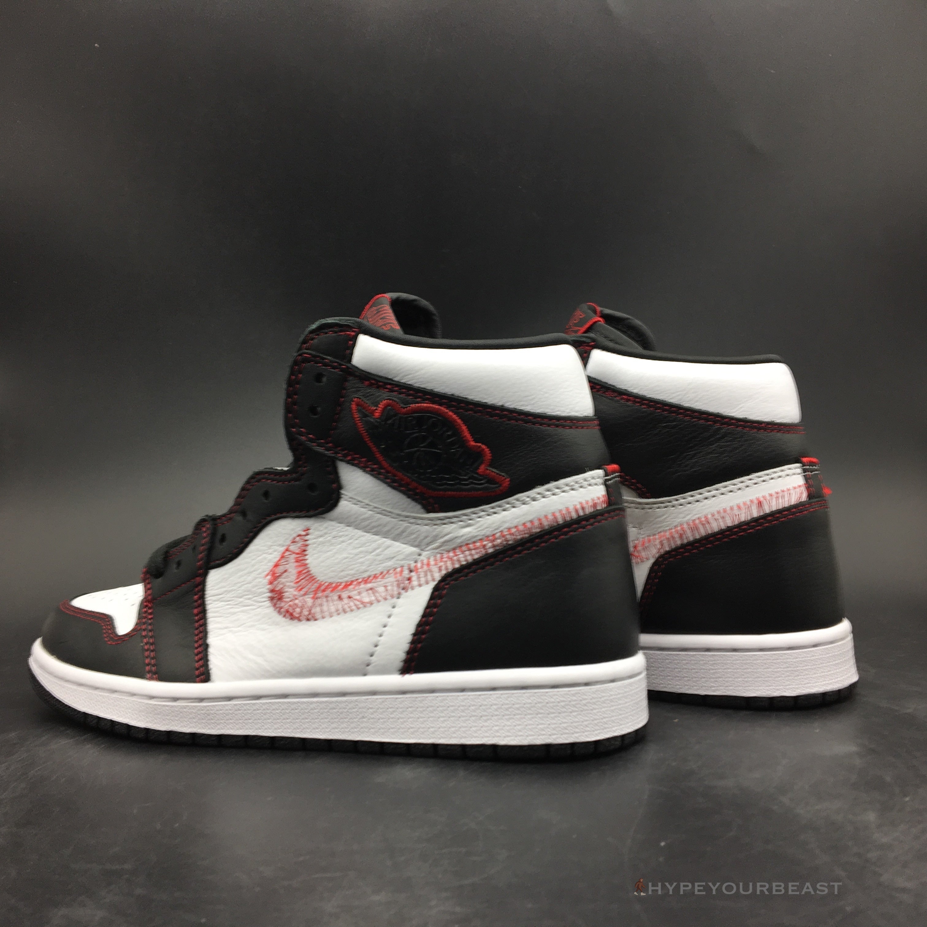 Air Jordan 1 Retro High Defiant White Retro Red