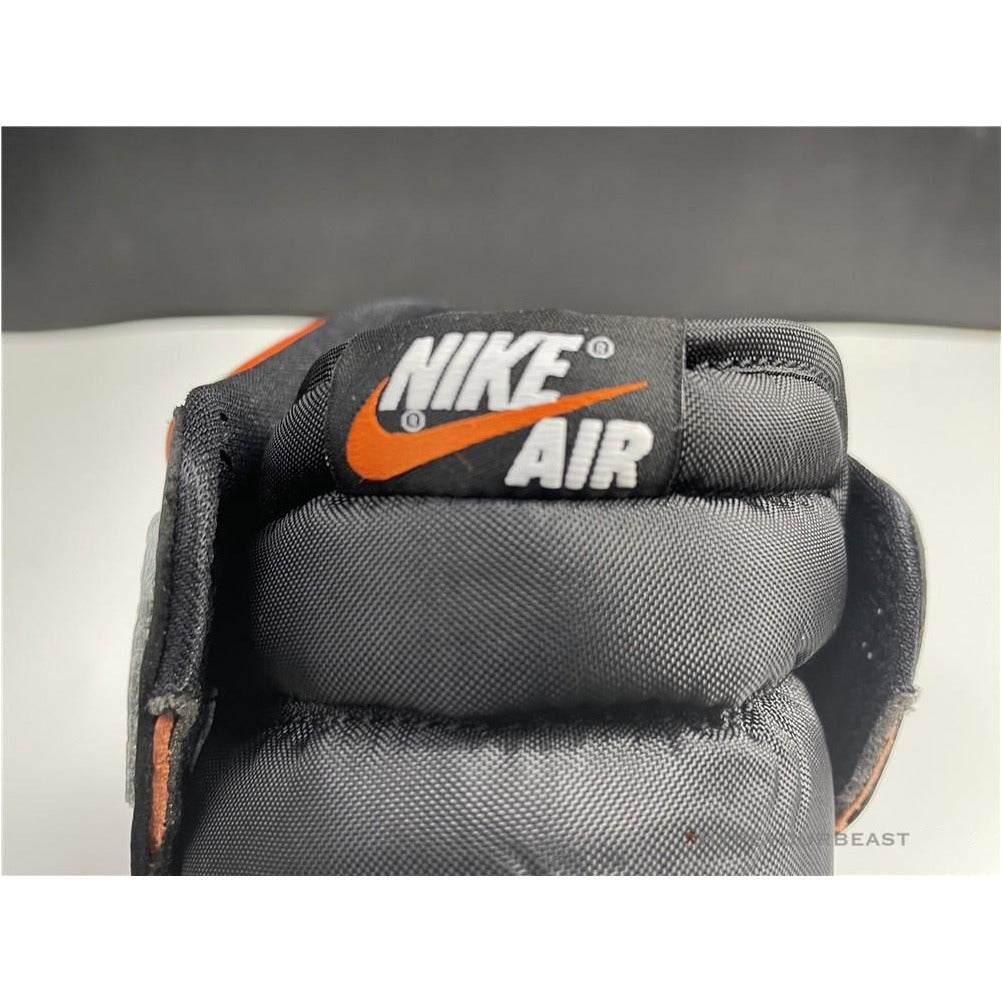 Air Jordan 1 Retro High OG 'Electric Orange'