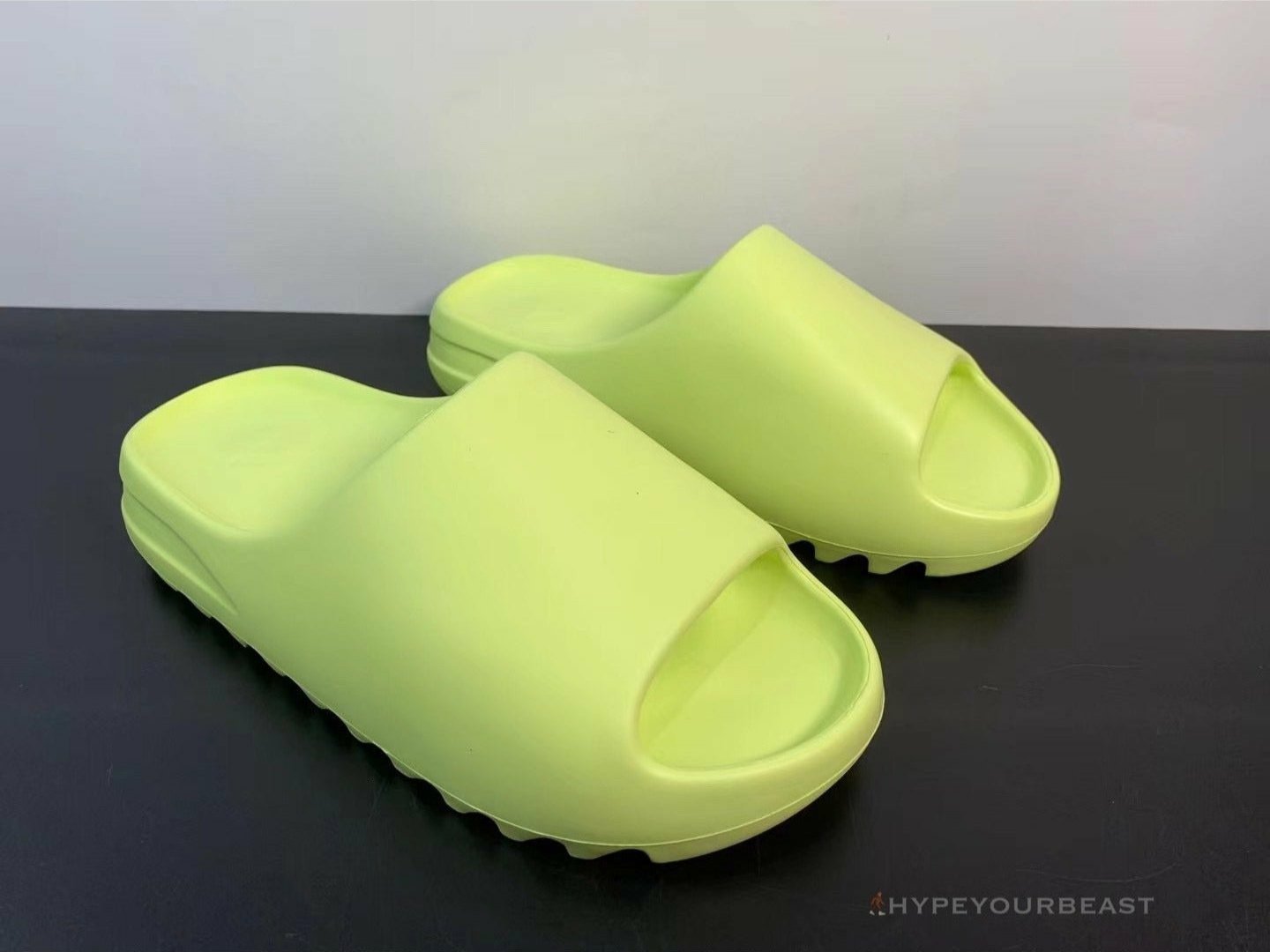 Adidas Yeezy Slide Glow Green