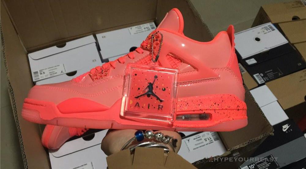 Air Jordan 4 Retro NRG 'Hot Punch'