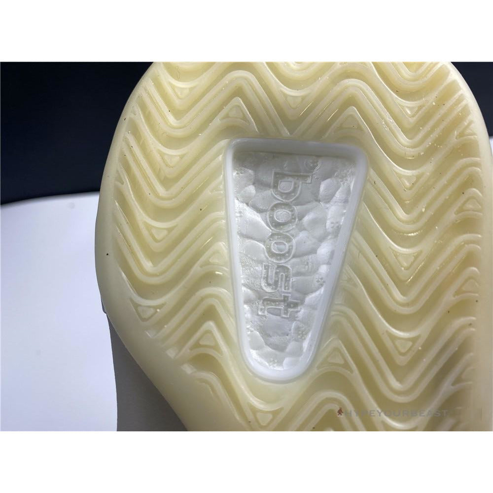 Adidas Yeezy Qntm Quantum Ophani