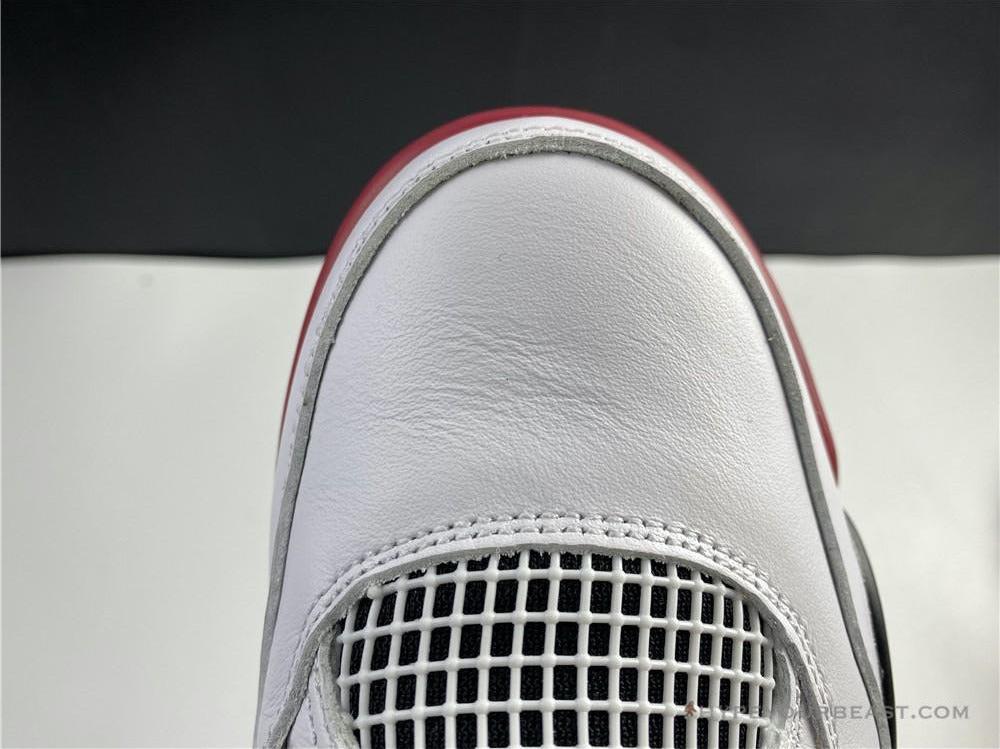 Air Jordan 4 'Fire Red'