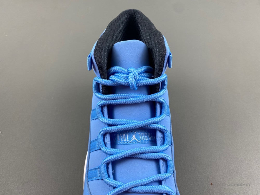 Air Jordan 11 Retro Pantone