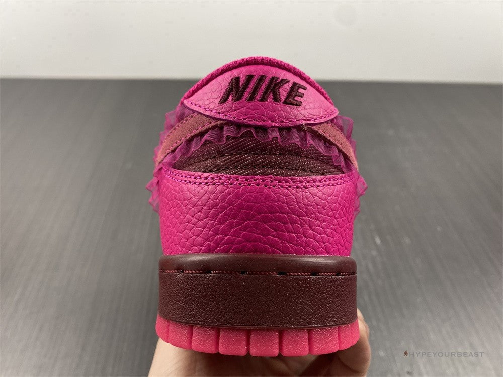 Nike Dunk Low Valentines Day (2022)