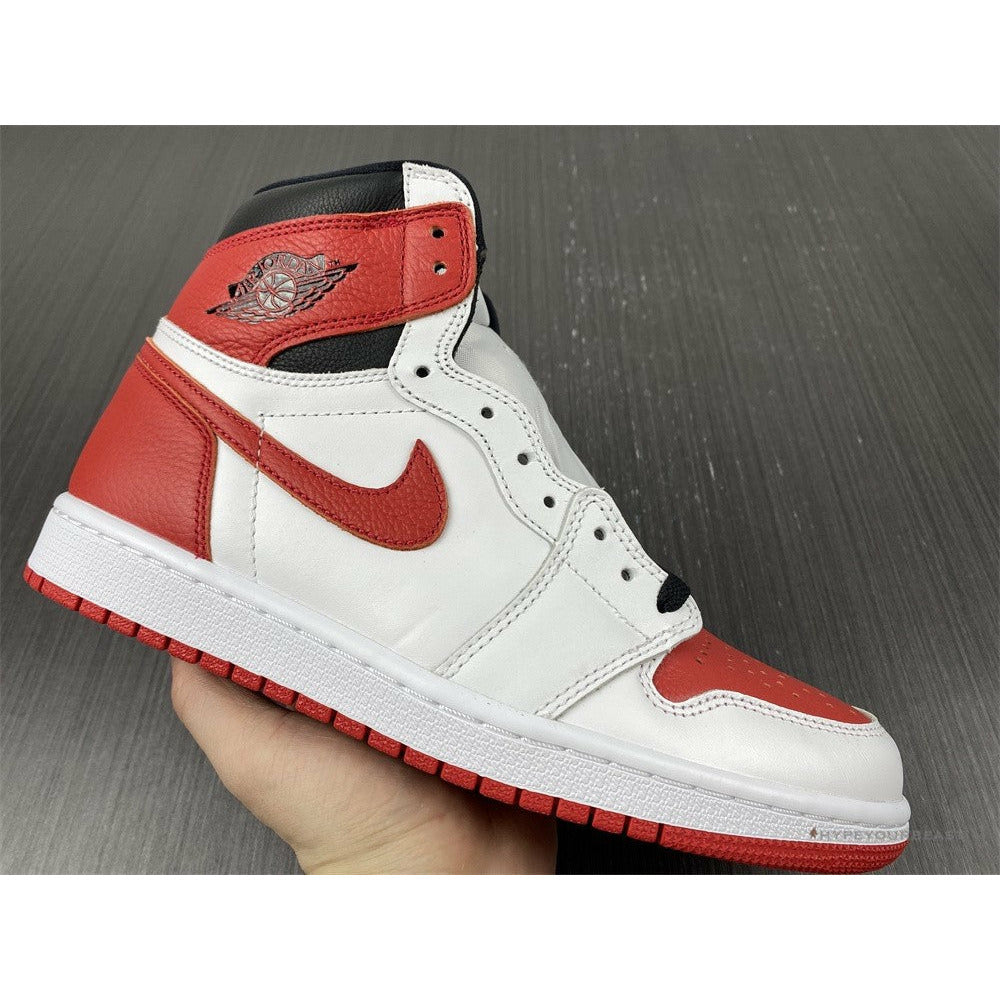 Air Jordan 1 Retro High OG 'Heritage'