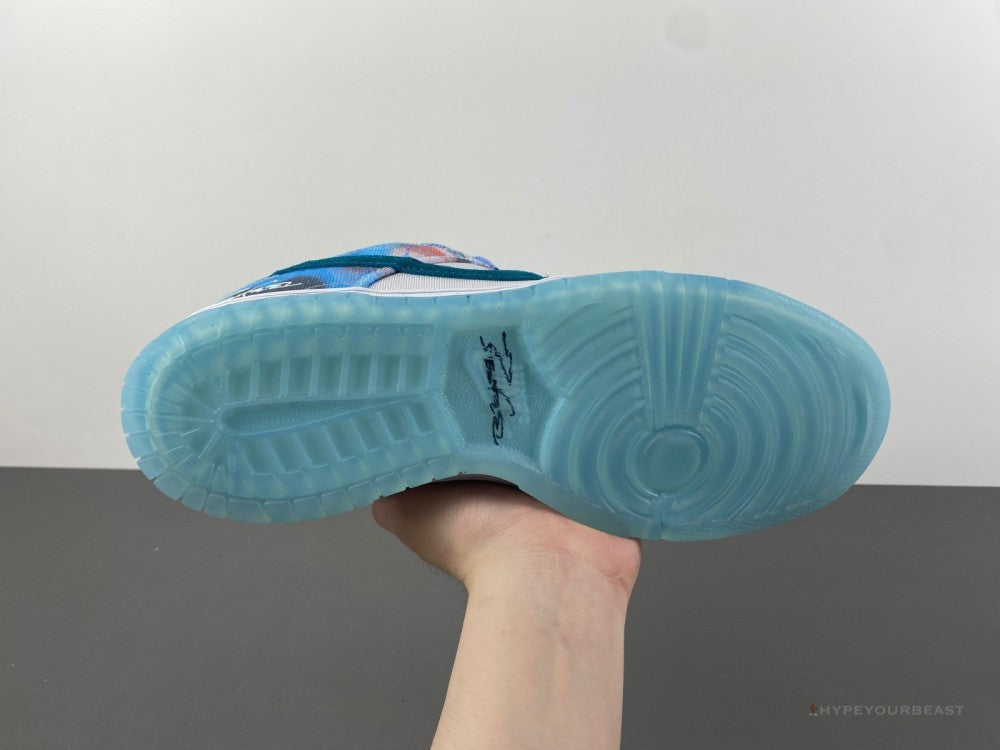 Nike SB Dunk Low Futura Laboratories Bleached Aqua