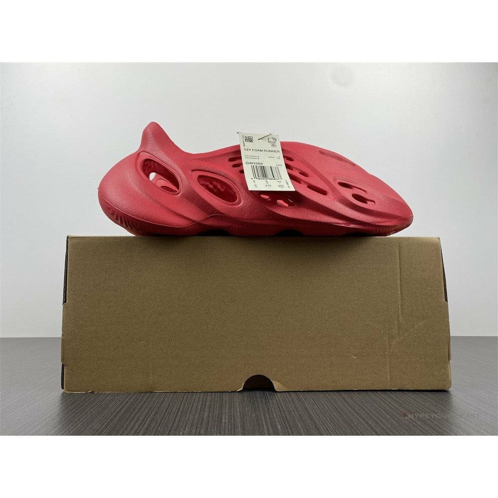 Yeezy Foam RNNR Vermillion Red
