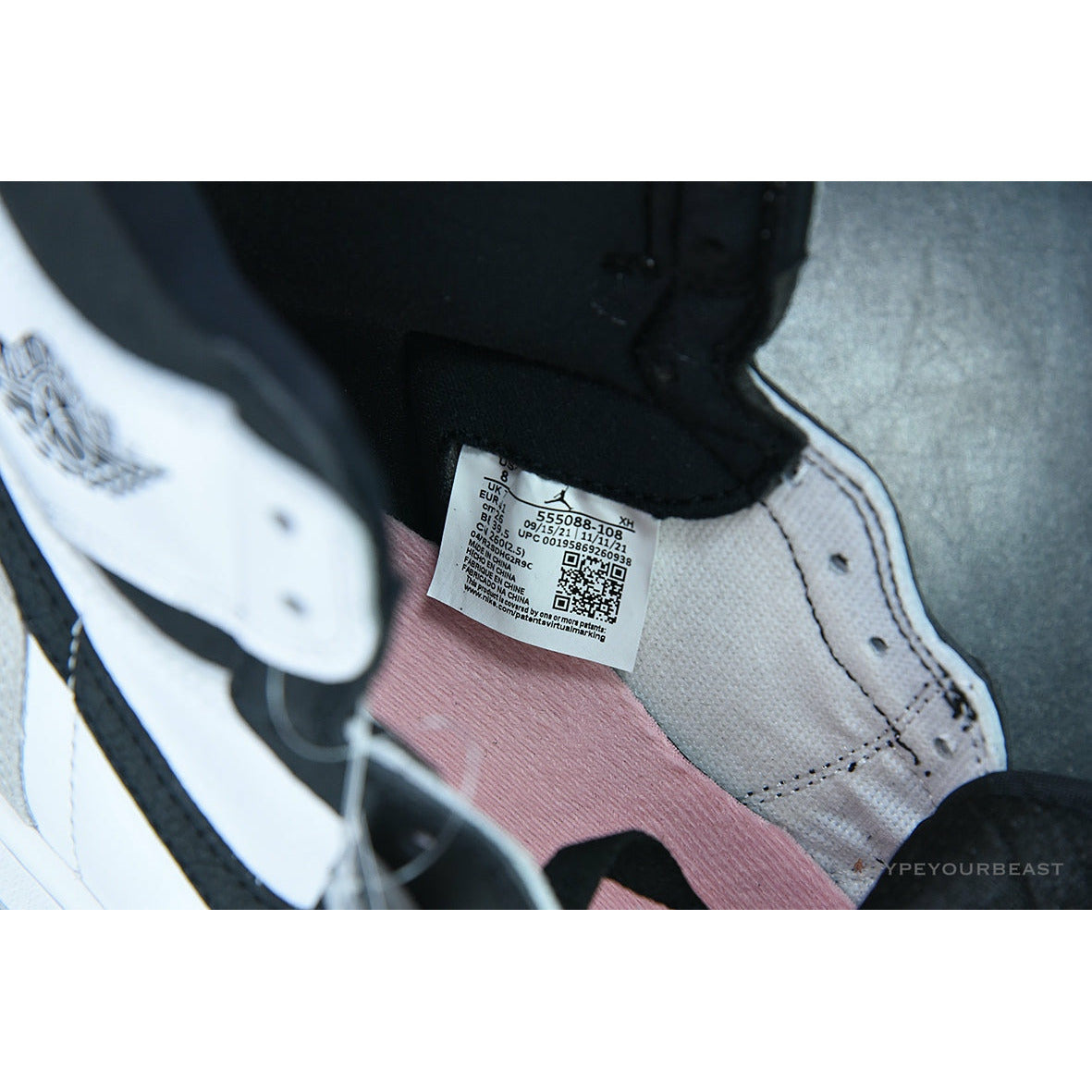 Air Jordan 1 Retro High OG 'Bleached Coral'