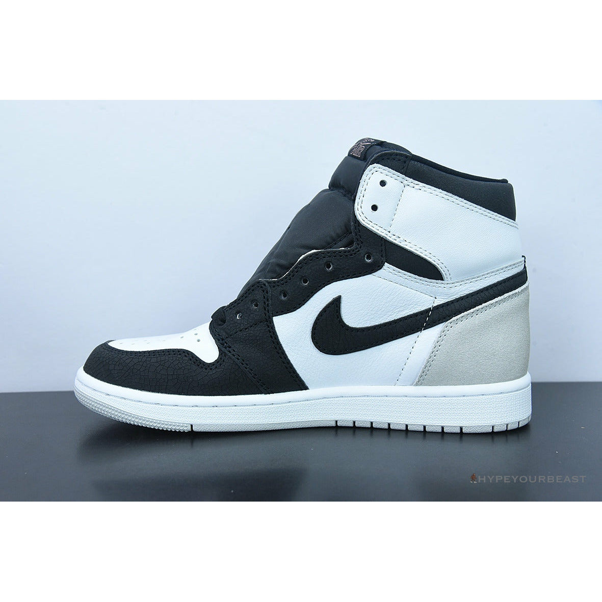 Air Jordan 1 Retro High OG 'Bleached Coral'