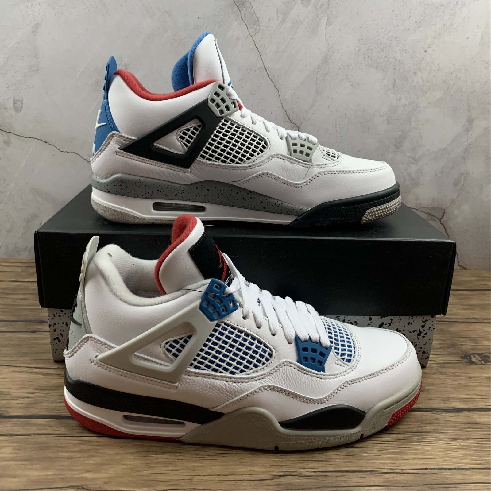 Air Jordan 4 'What The'