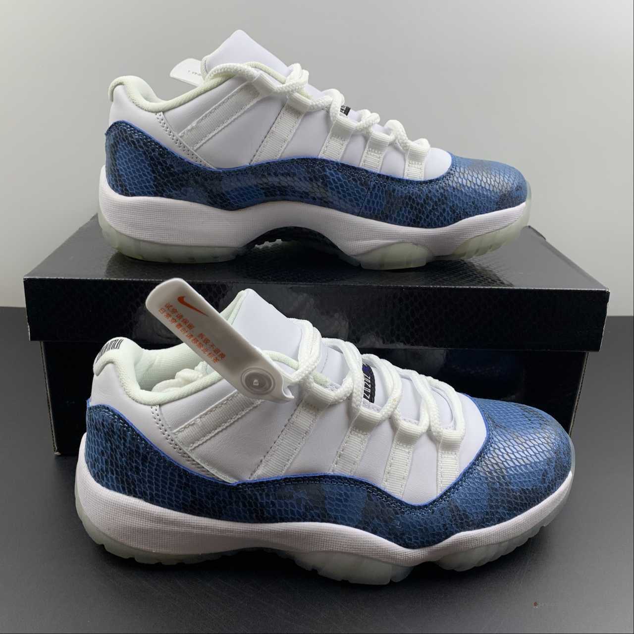 Air Jordan 11 Low 'Snake Navy'