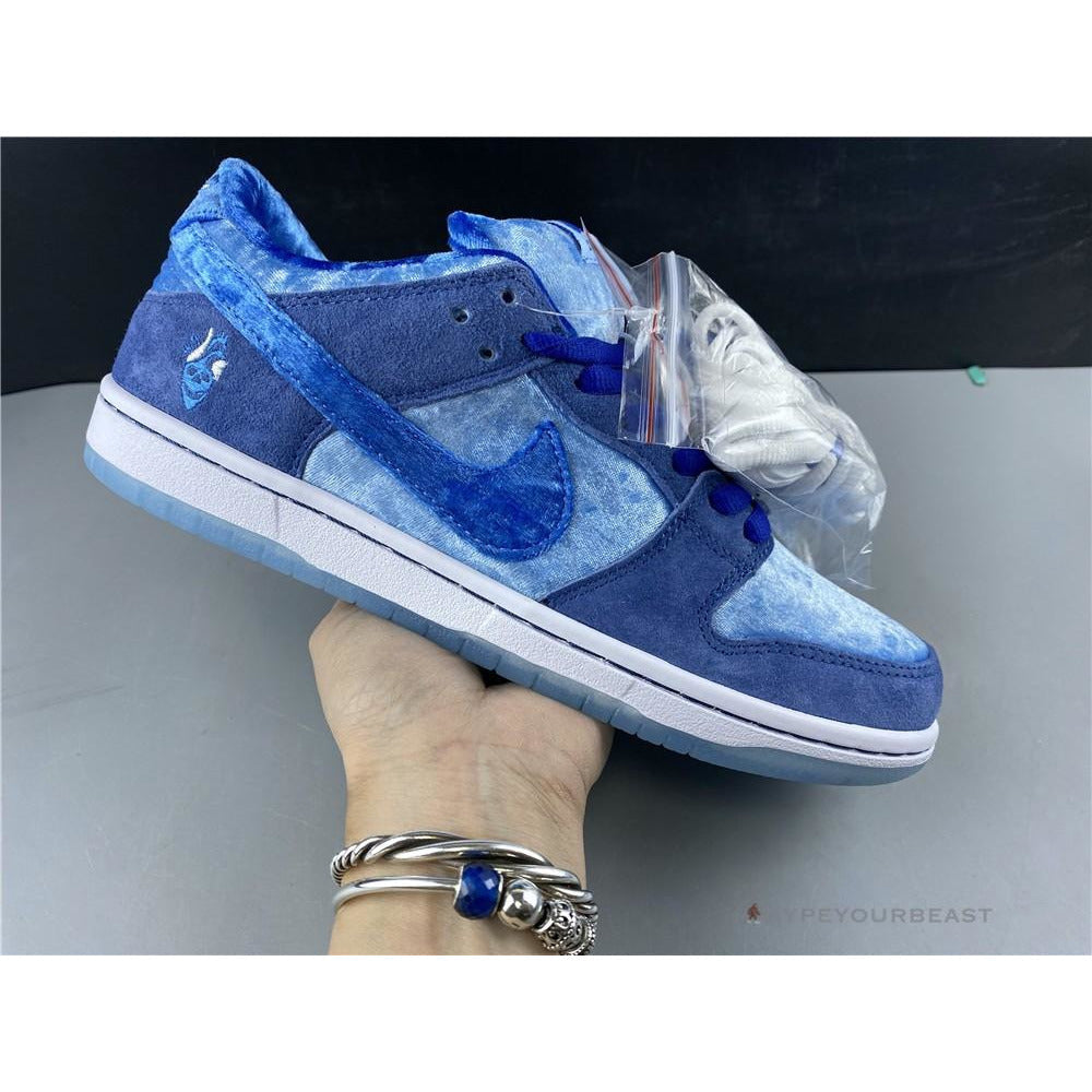 Nike SB Dunk Low 'Stangelove Blue'