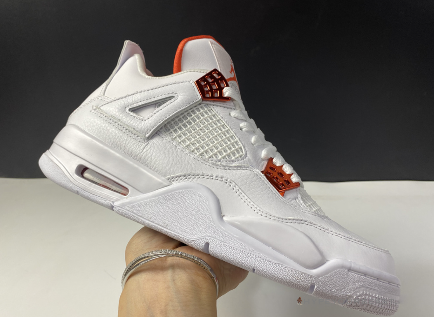 Air Jordan 4 'Pure Money Red'