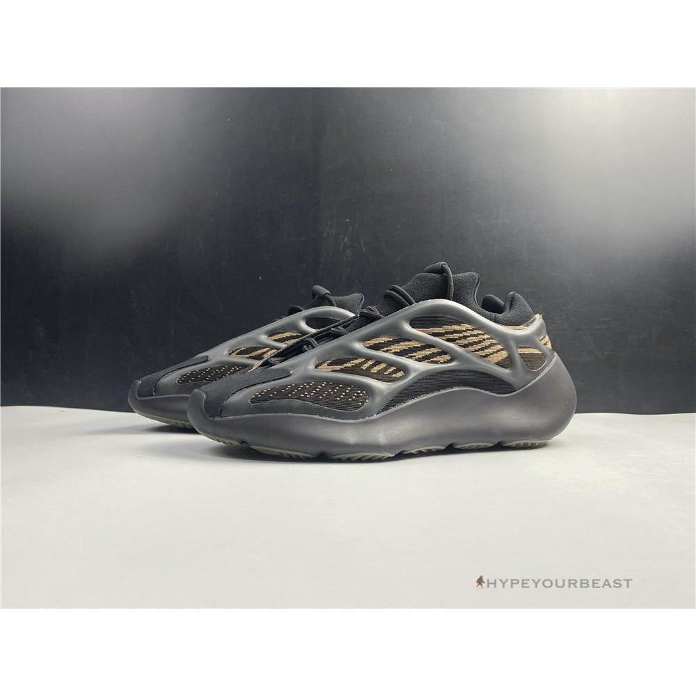 Yeezy 700 V3 'Clay Brown'