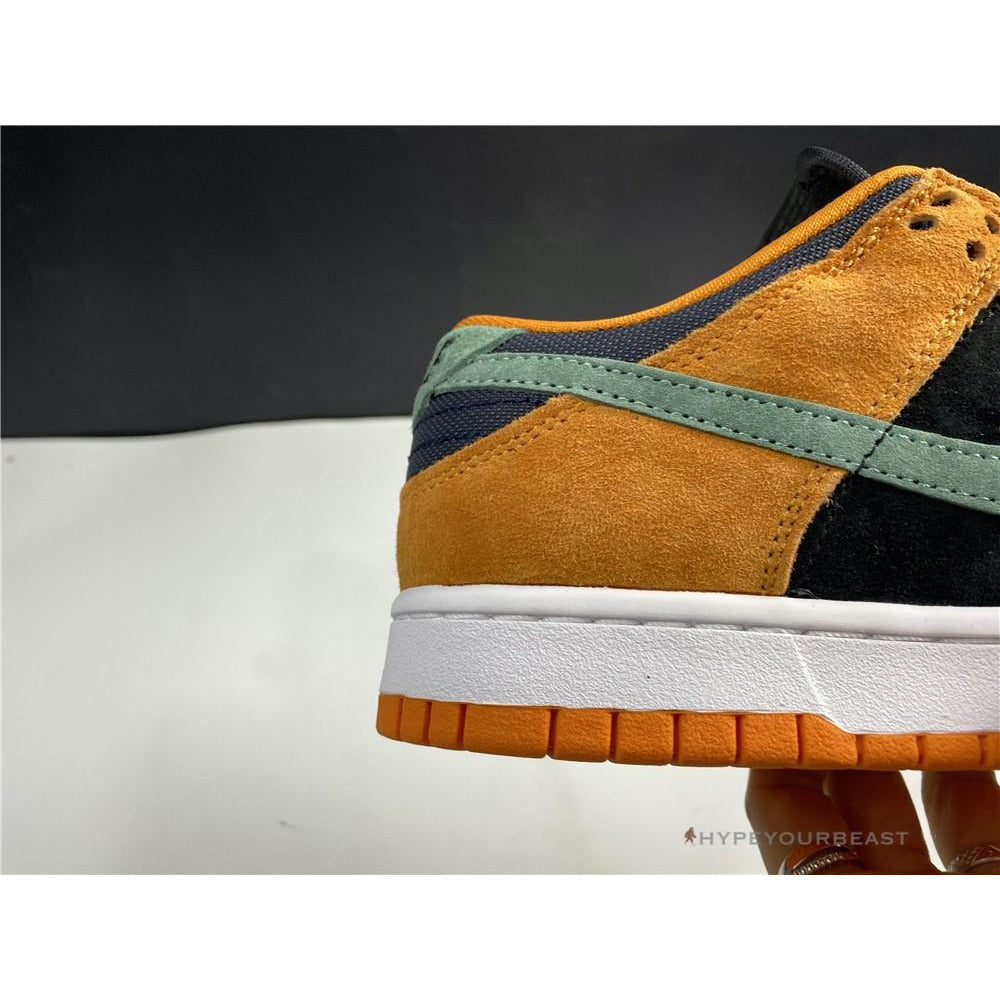 Nike SB Dunk Low 'Ceramic'