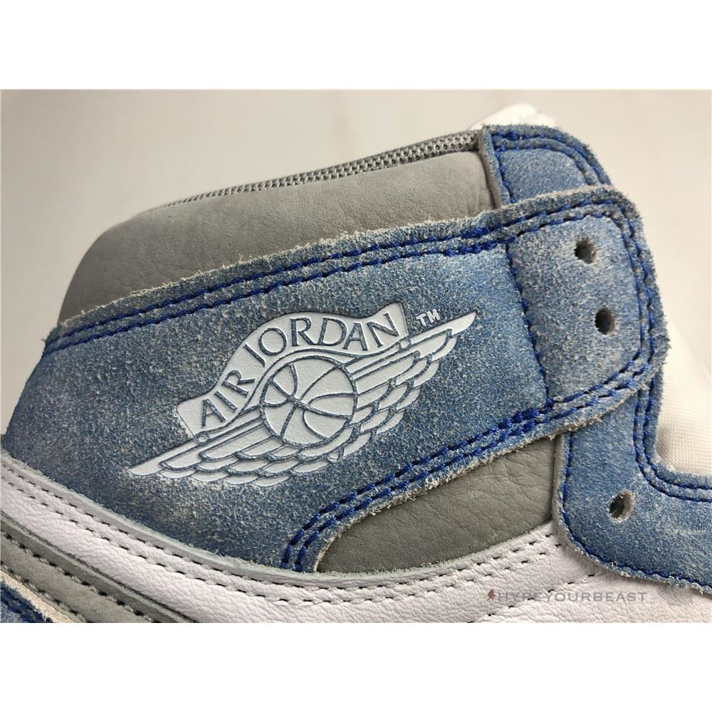 Air Jordan 1 High 'Hyper Royal'