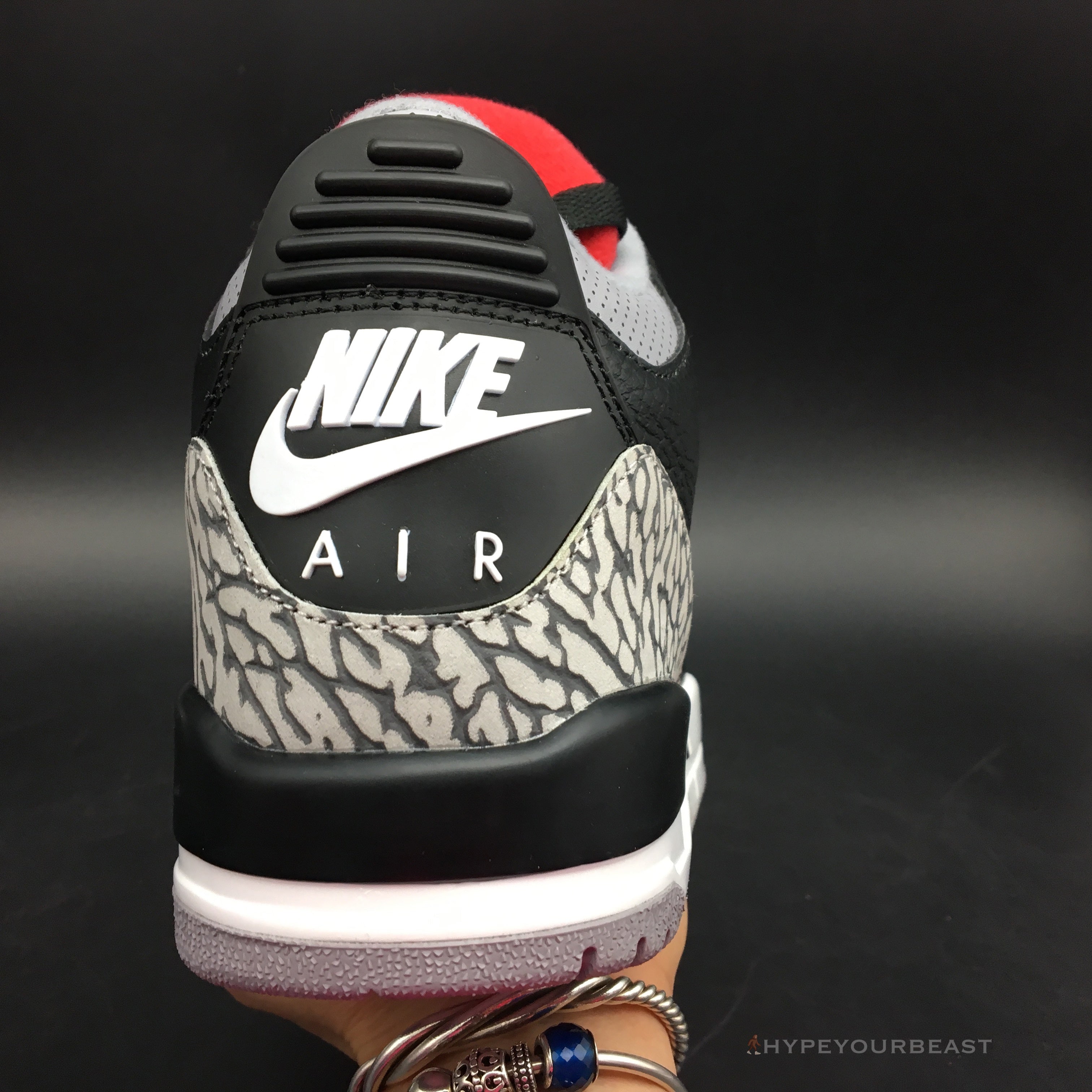Air Jordan 3 Retro High OG 'Black Cement'