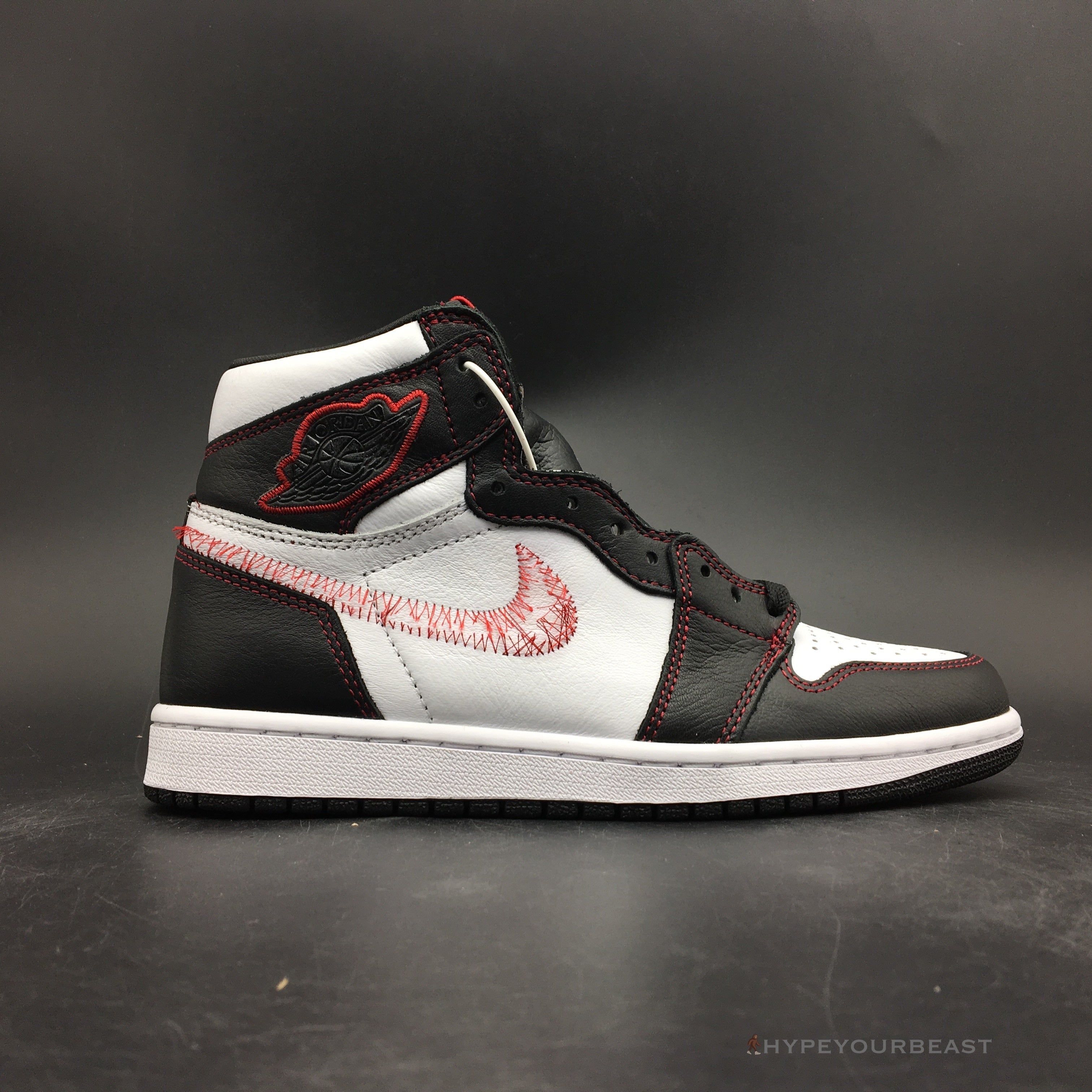 Air Jordan 1 Retro High Defiant White Retro Red
