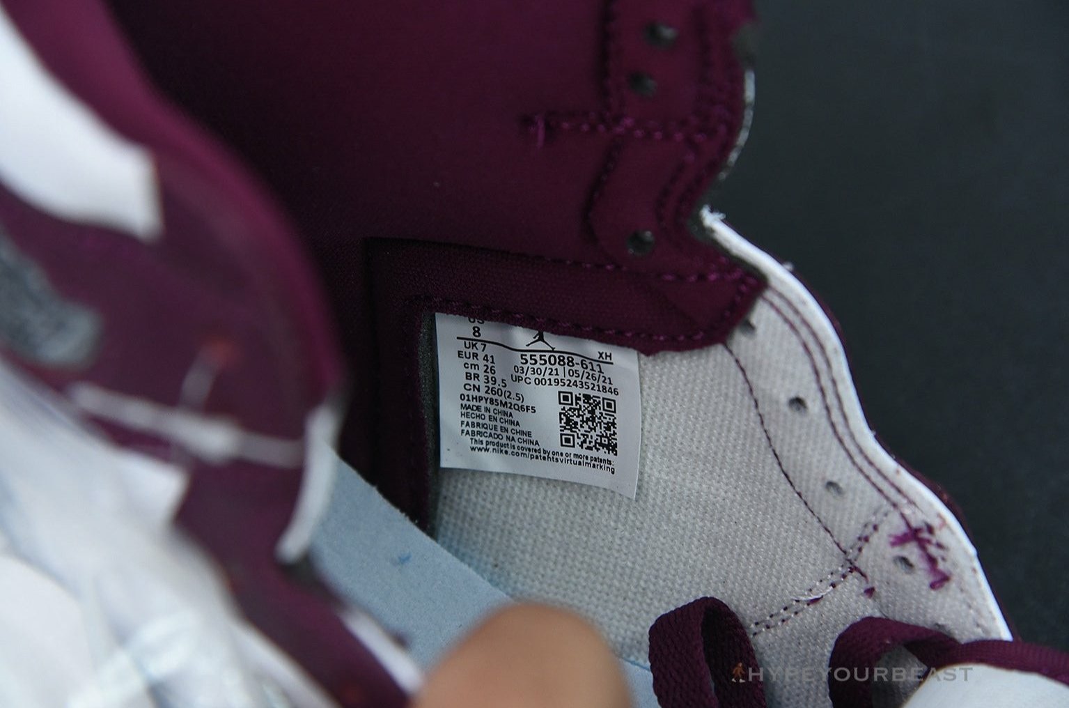 Air Jordan.1 Retro High OG Bordeaux