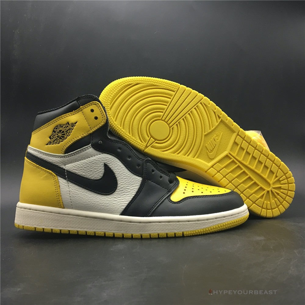 Air Jordan 1 Mid 'Yellow Toe'