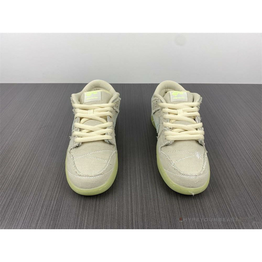 Nike SB Dunk Low 'Mummy'