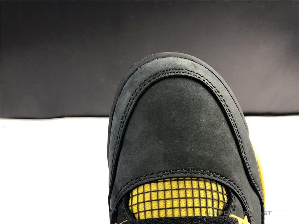 Air Jordan 4 'Thunder'