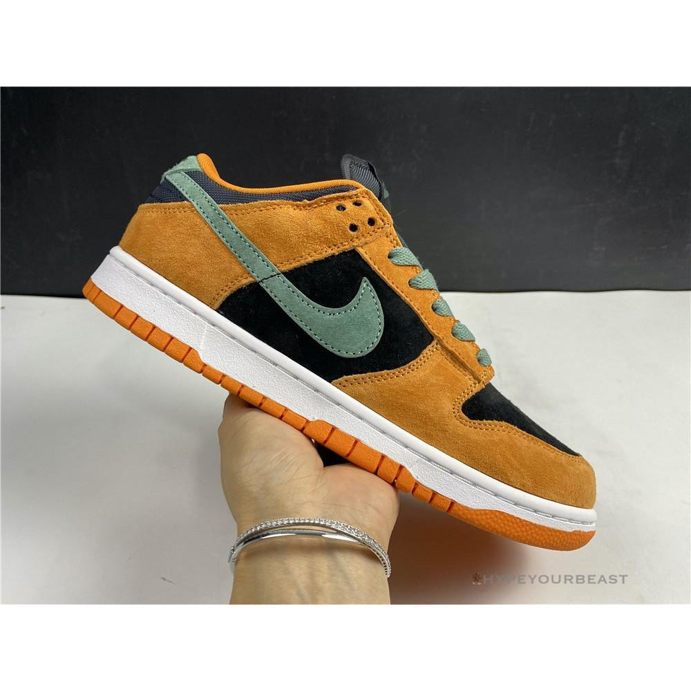 Nike SB Dunk Low 'Ceramic'