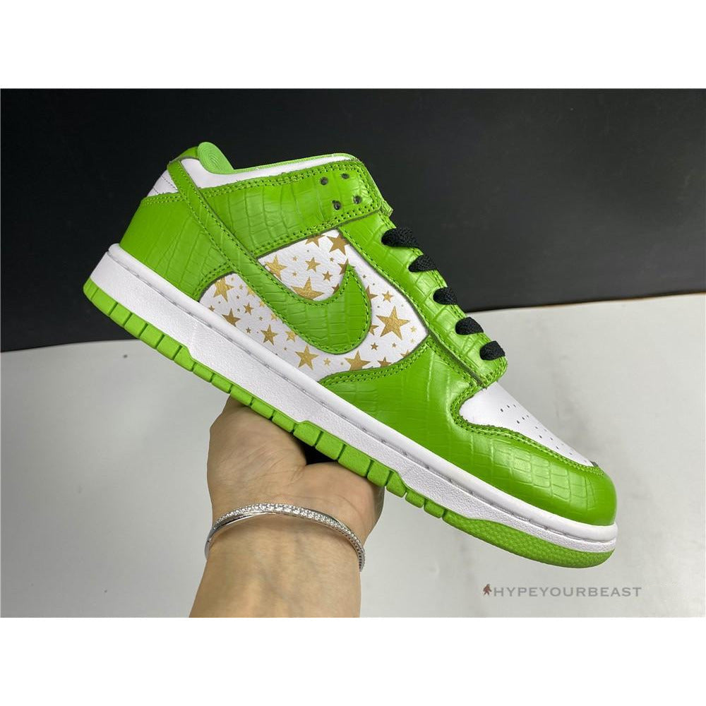 Nike SB Dunk Low Supreme Mean Green
