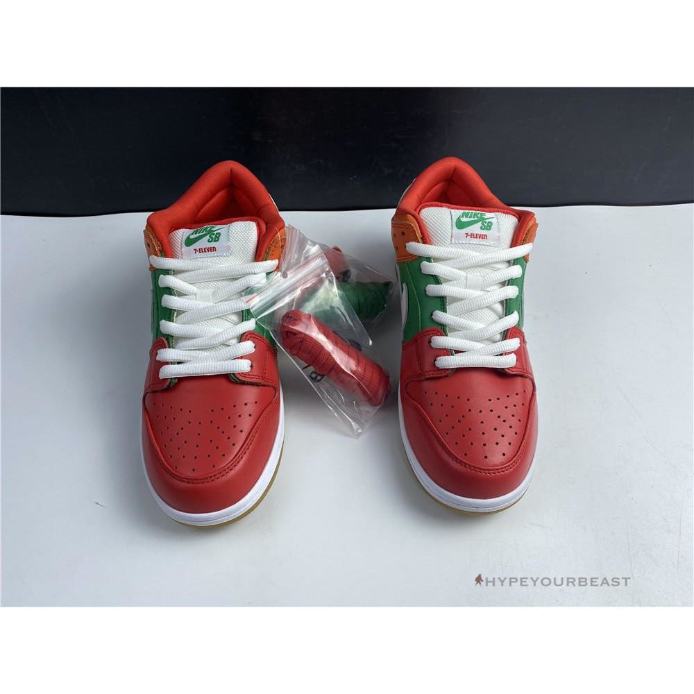 Nike SB Dunk Low 7-Eleven