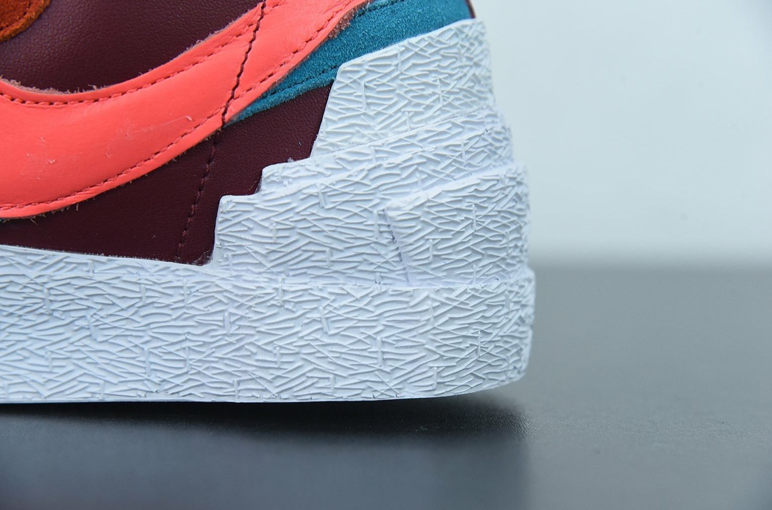 Nike Blazer Low Sacai KAWS Red