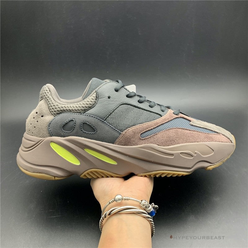 Adidas Yeezy Boost 700 'Mauve'