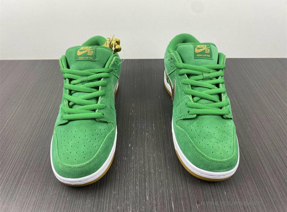 Nike Dunk Low 'Lucky Green'