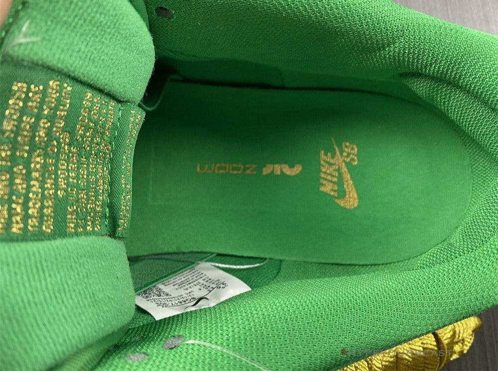 Nike Dunk Low 'Lucky Green'