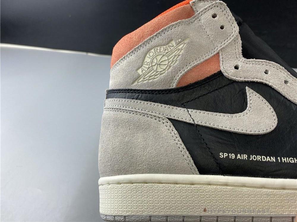 Air Jordan 1 Retro High OG Neutral Grey Hyper Crimson