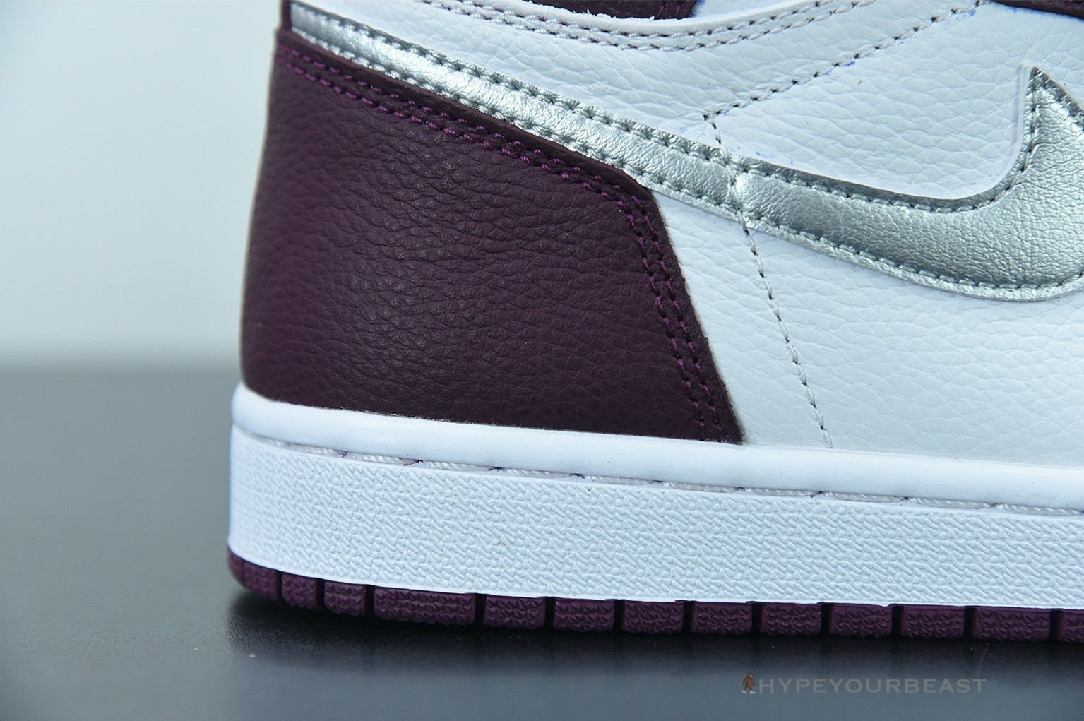 Air Jordan.1 Retro High OG Bordeaux