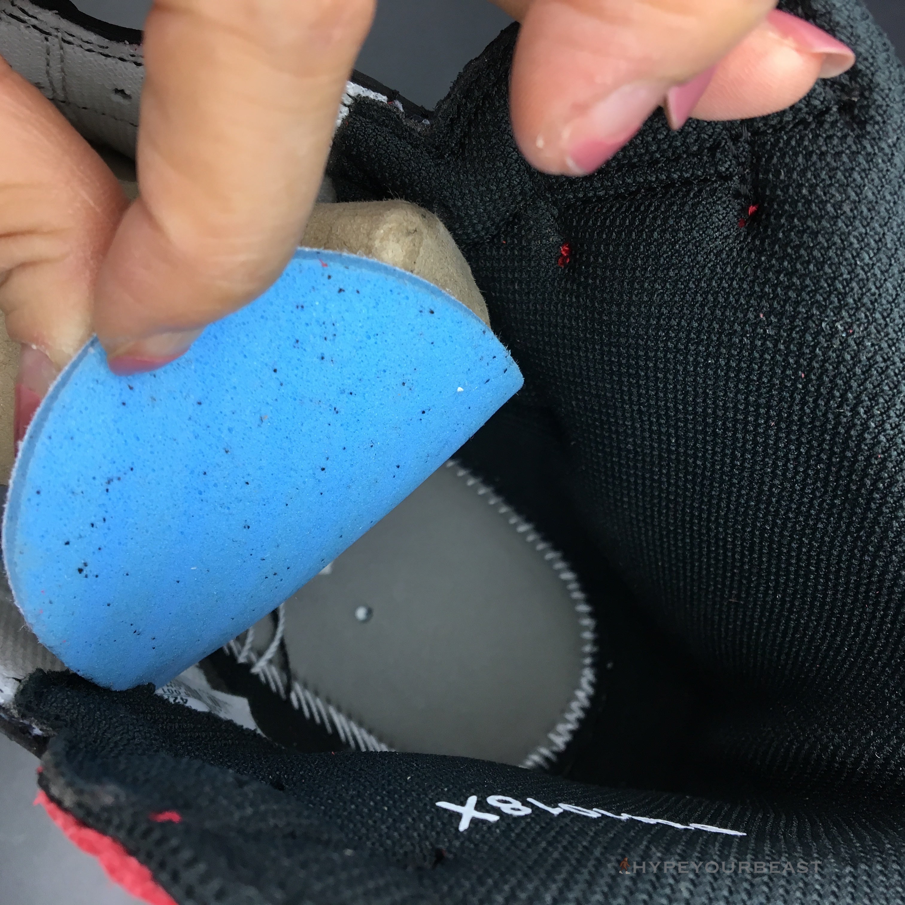 Air Jordan 1 High 'Satin' Banned