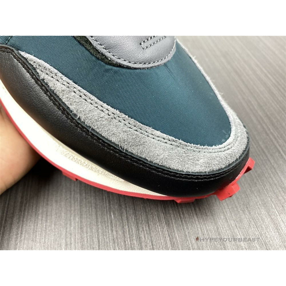 Nike Sacai 'Undercover' Red