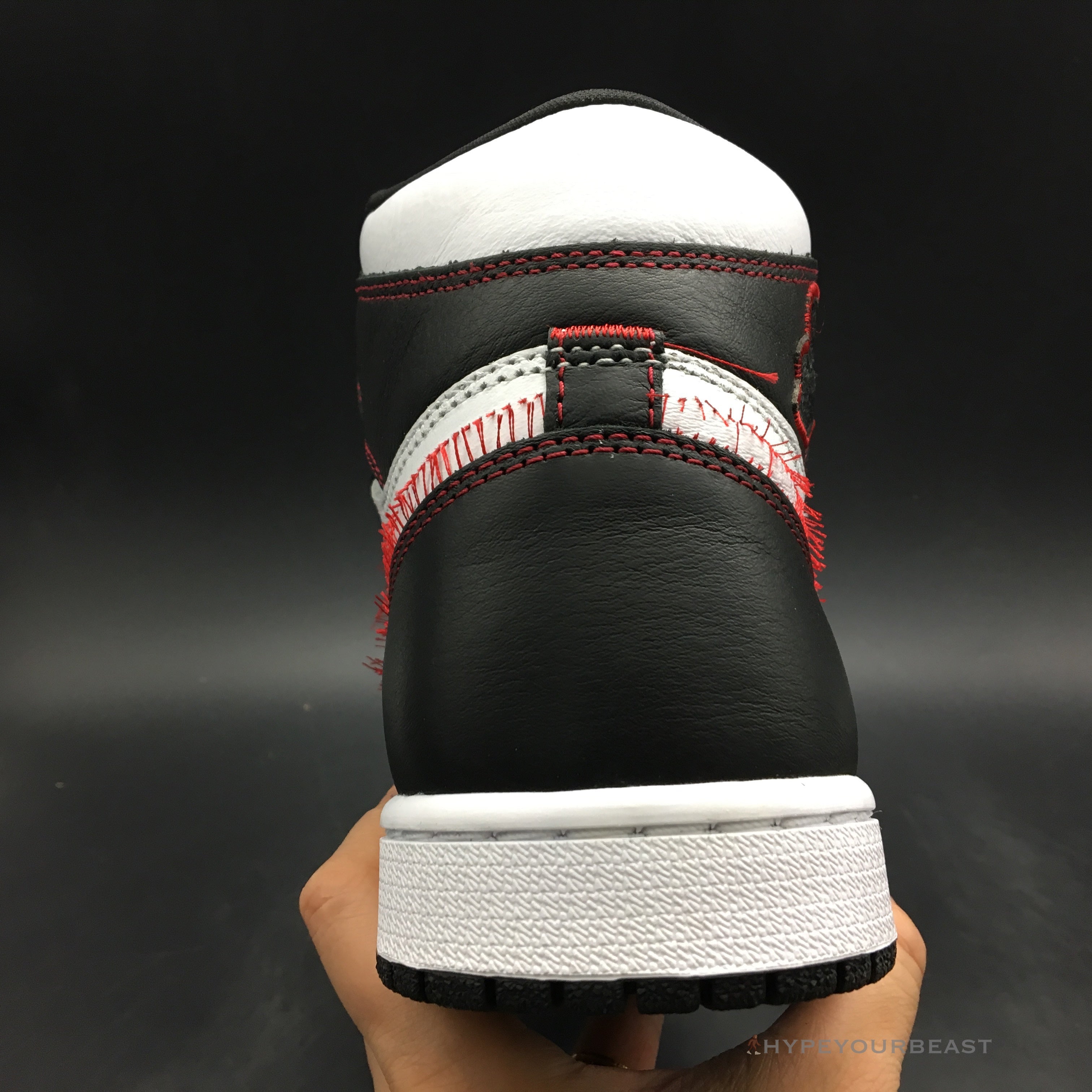 Air Jordan 1 Retro High Defiant White Retro Red