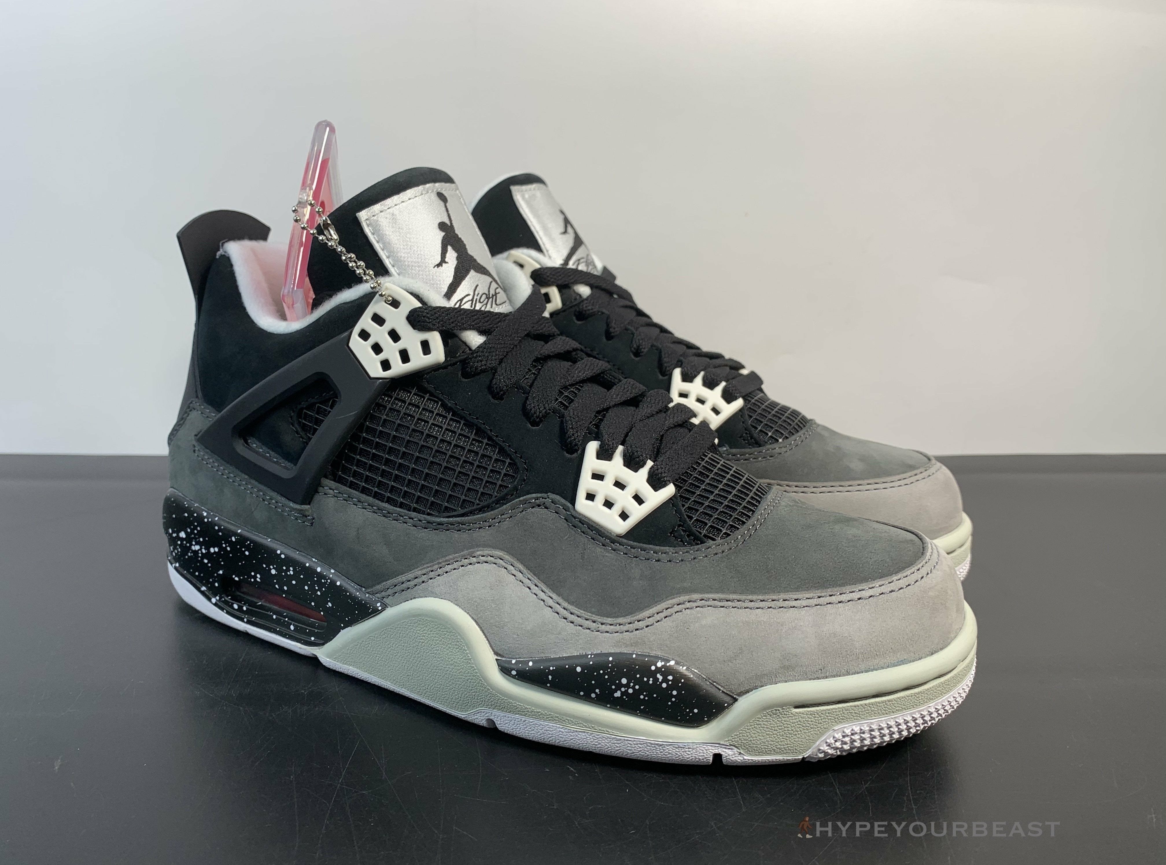 Air Jordan 4 Retro 'Fear Pack'