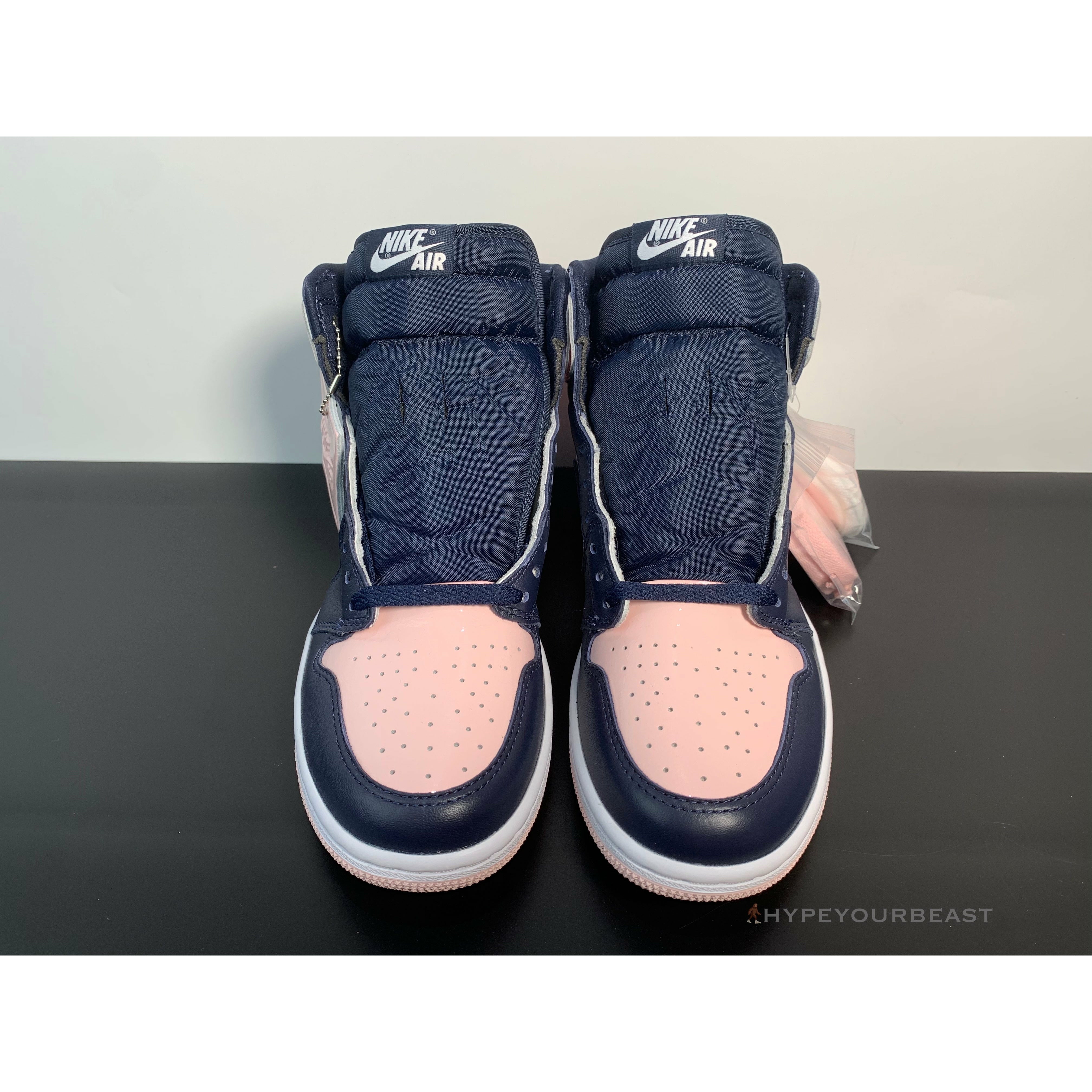 Air Jordan 1 Retro High 'Atmosphere'